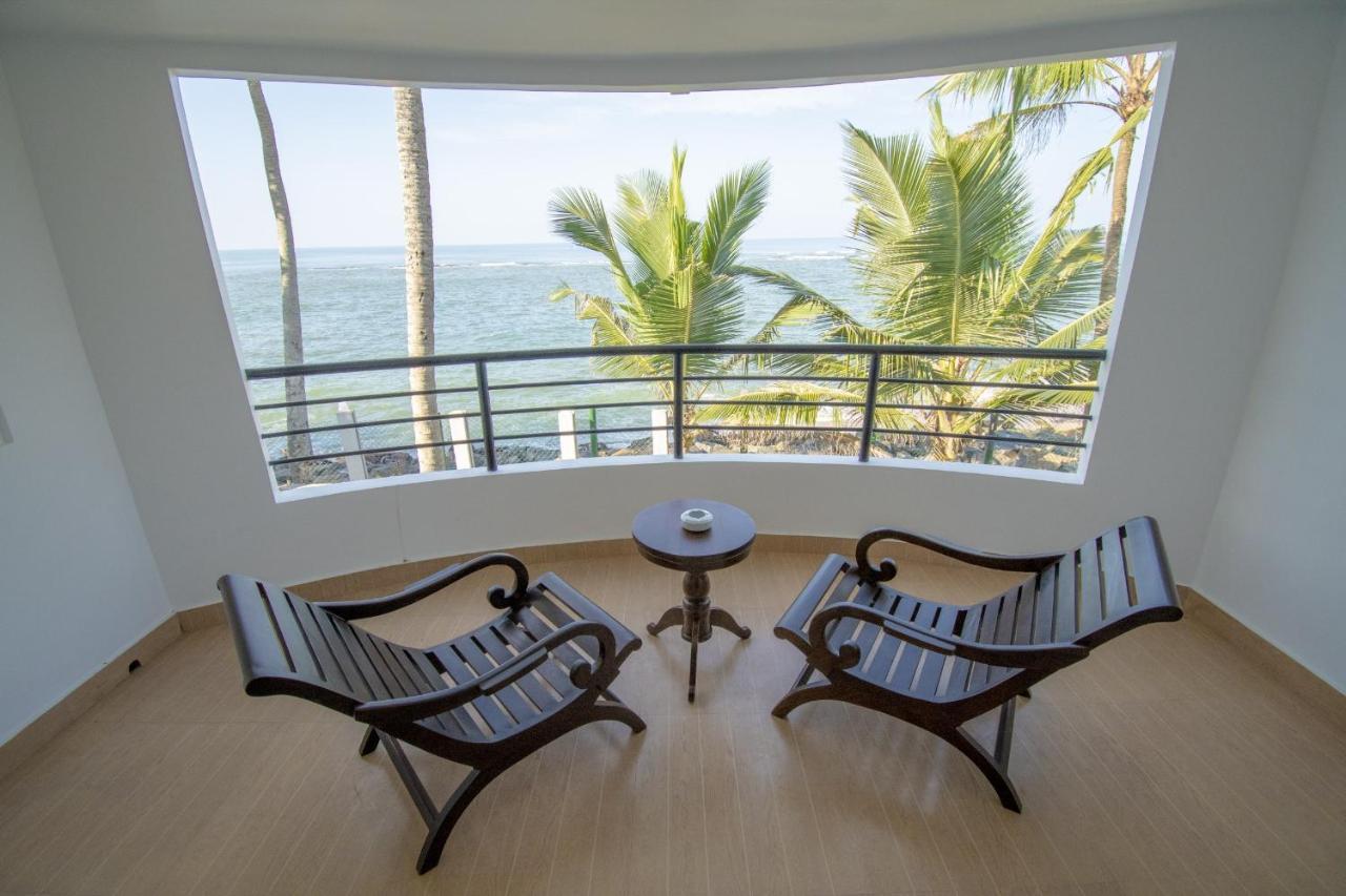 Manara Beach Resort Beruwala Eksteriør billede